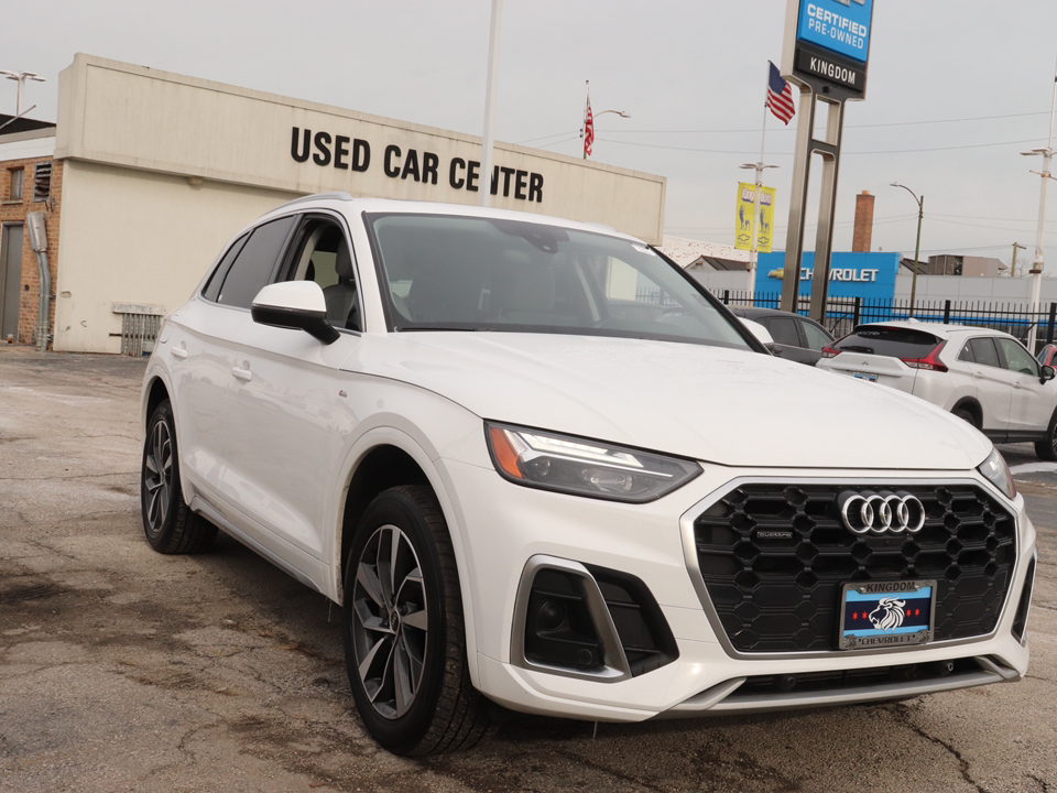 2022 Audi Q5 45 S line Premium Plus 2