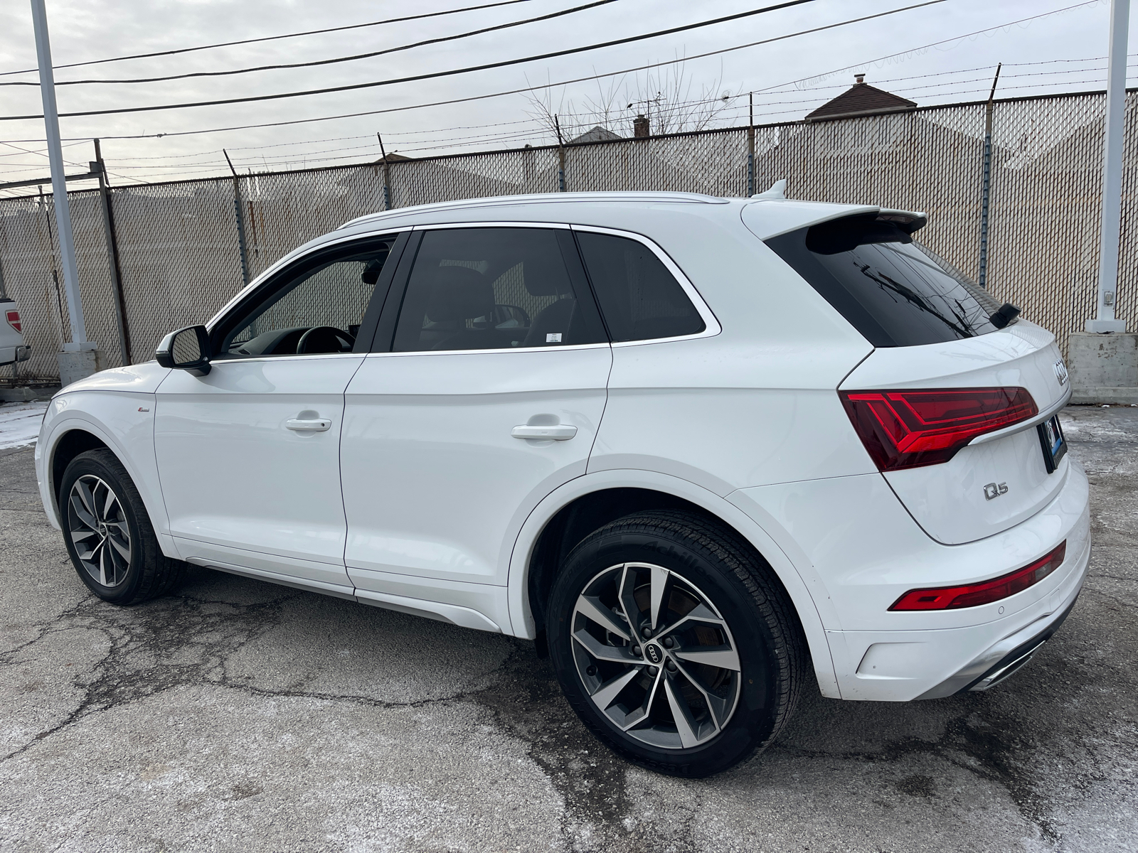 2022 Audi Q5 45 S line Premium Plus 26