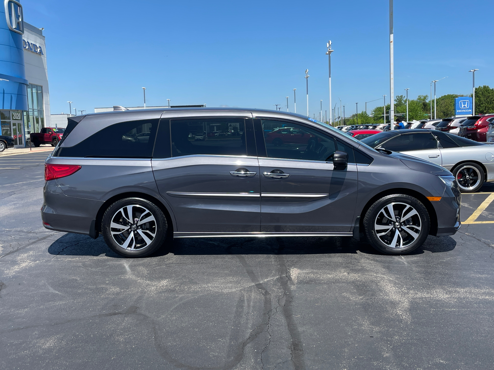 2019 Honda Odyssey Elite 3