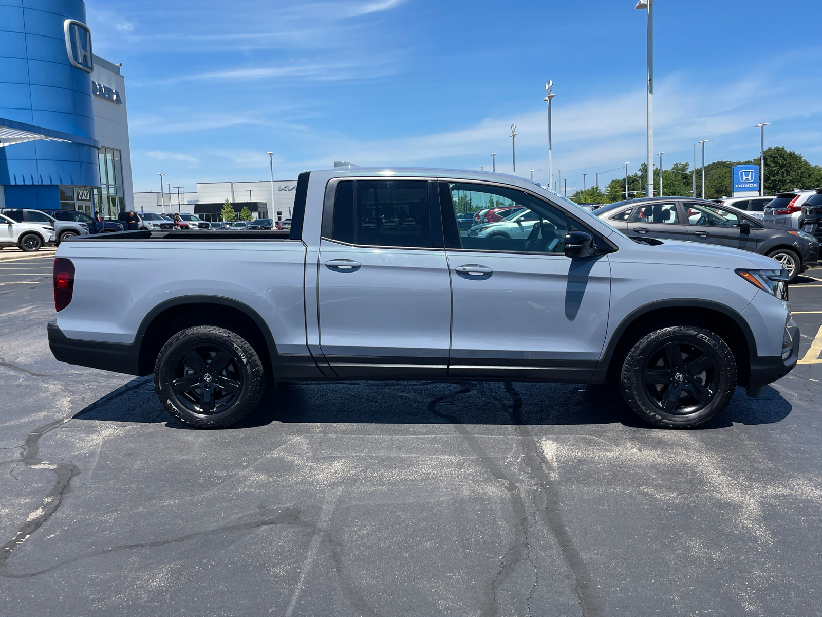 2023 Honda Ridgeline Black Edition 3