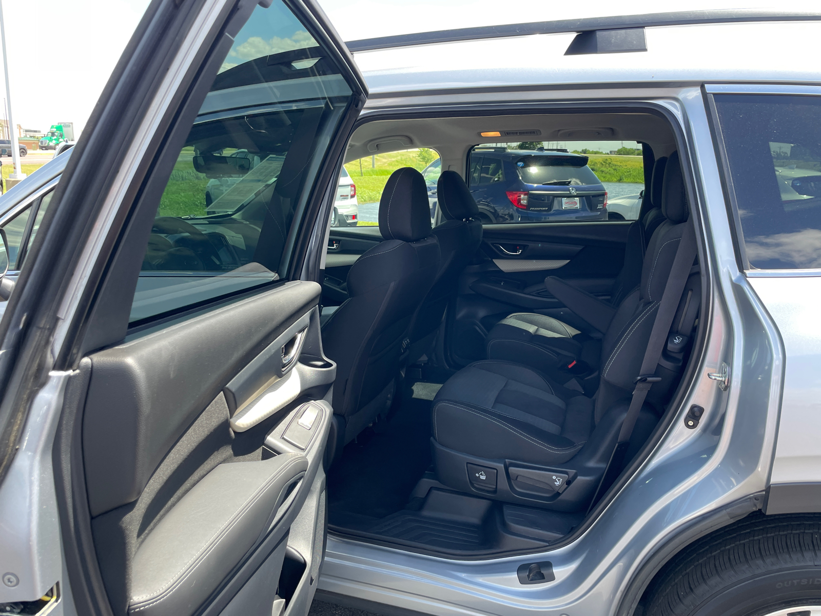 2019 Subaru Ascent Premium 23