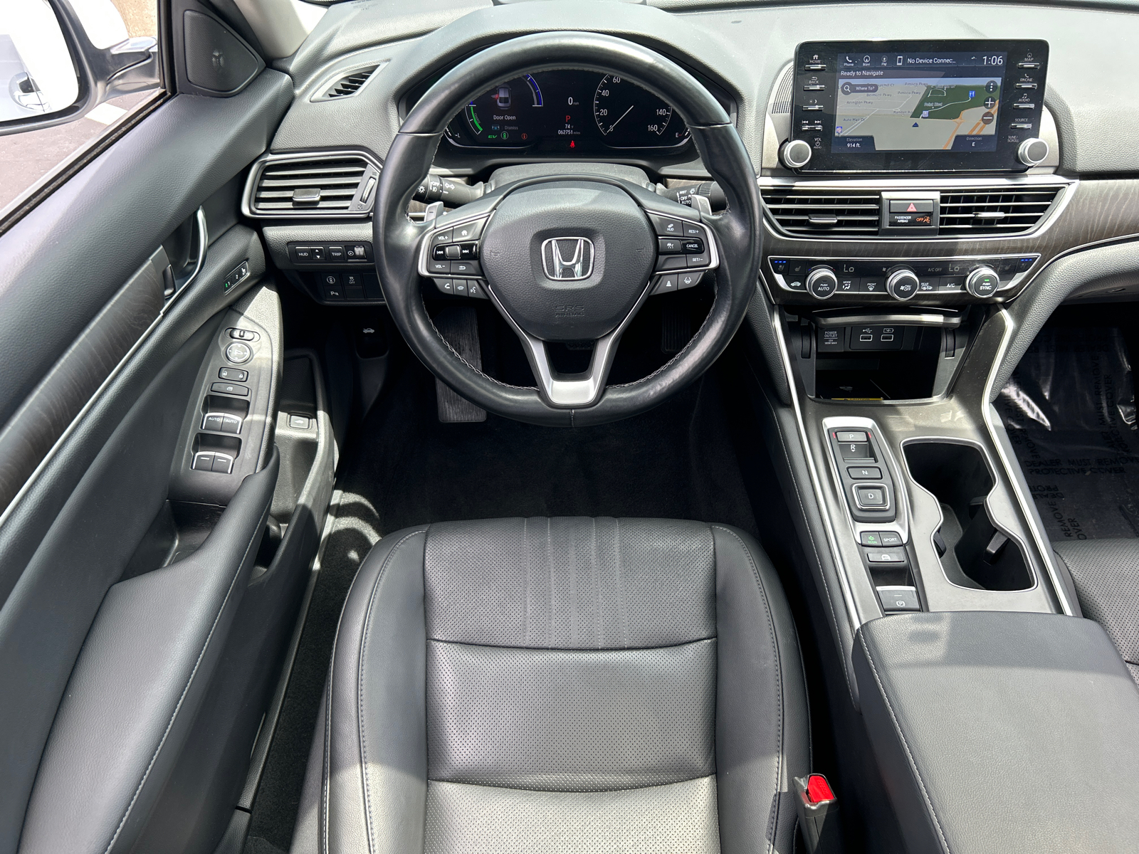 2021 Honda Accord Hybrid Touring 30