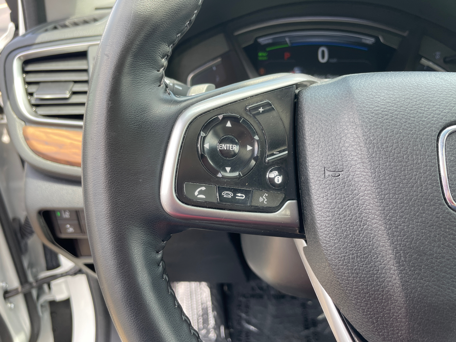2021 Honda CR-V Hybrid Touring 19