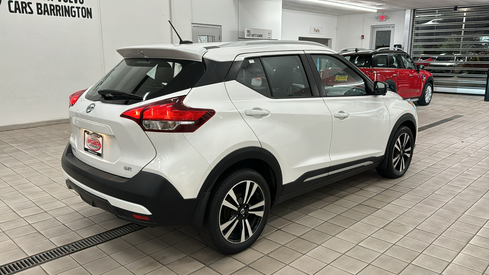 2018 Nissan Kicks SR 4