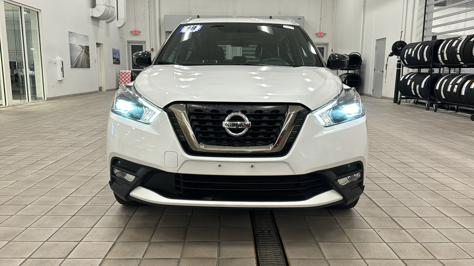 2018 Nissan Kicks SR 9