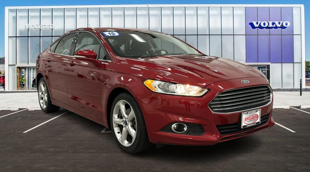 2015 Ford Fusion SE 1