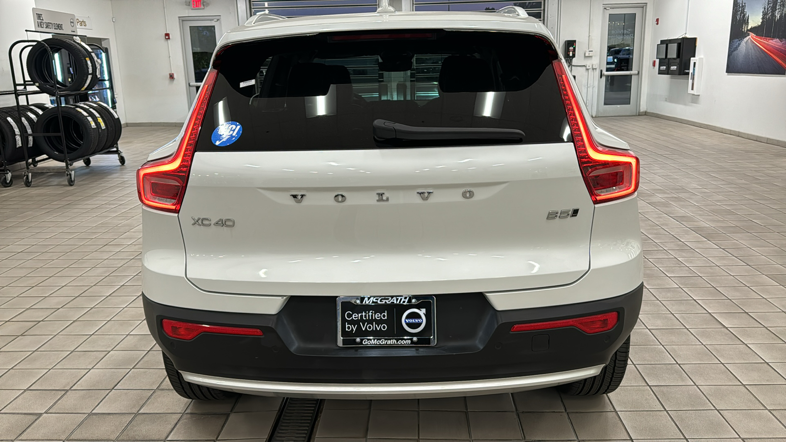 2024 Volvo XC40 Core Bright Theme 5