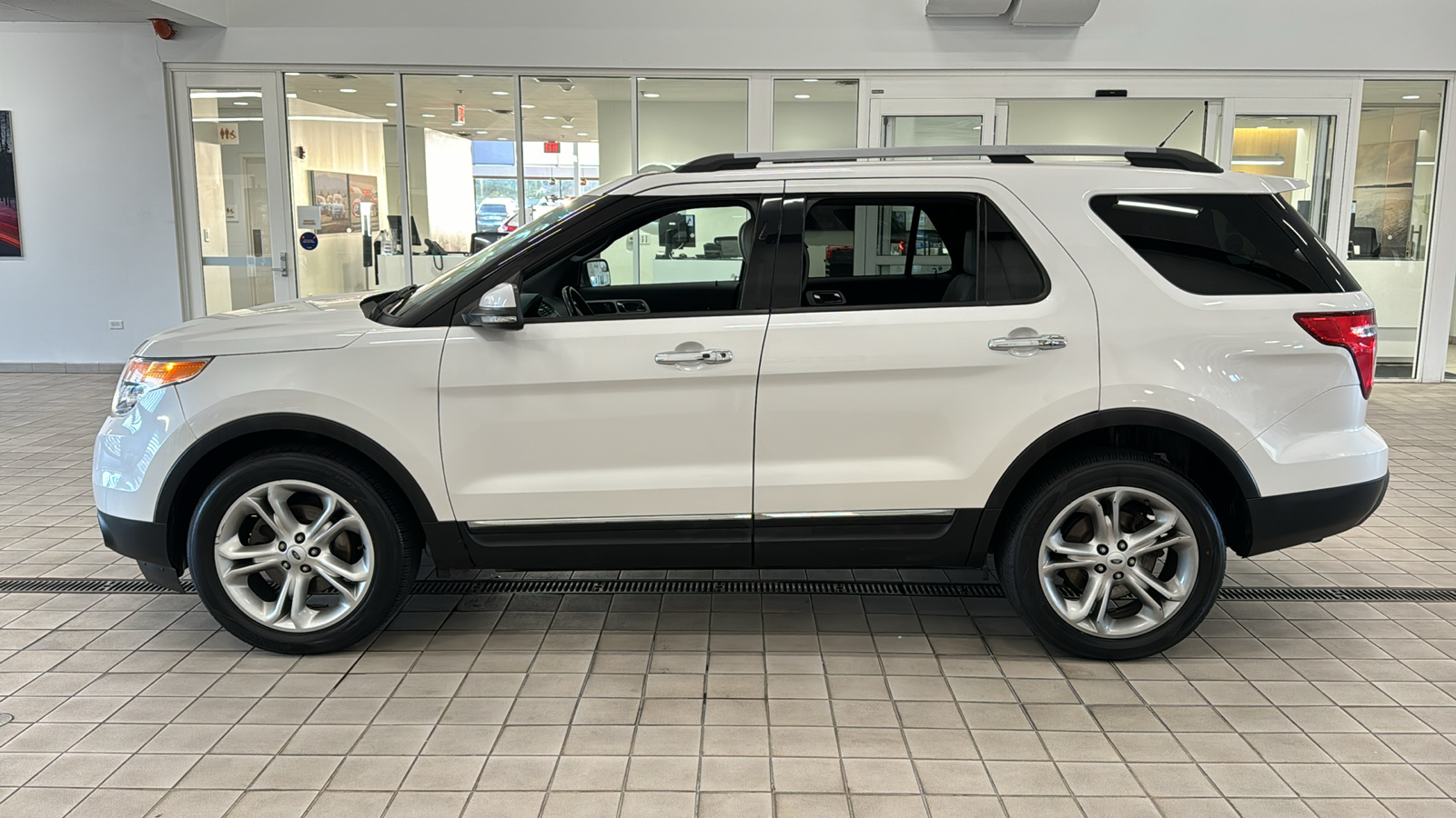 2013 Ford Explorer Limited 7