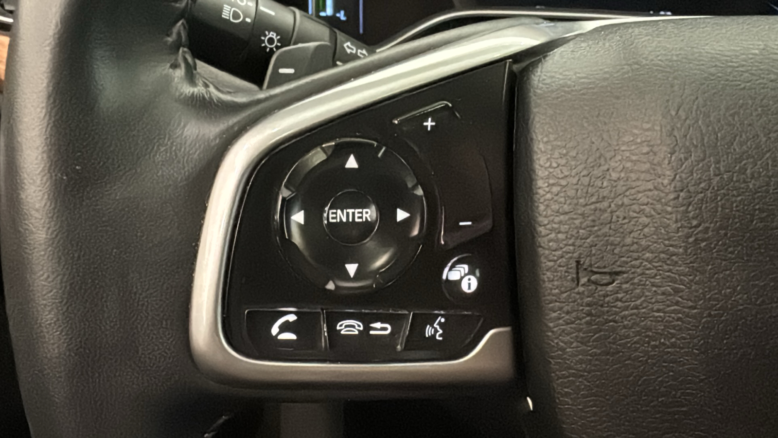 2020 Honda CR-V Hybrid Touring 13