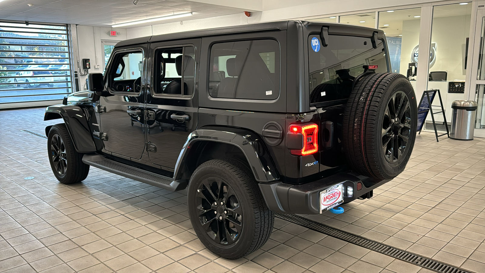 2023 Jeep Wrangler 4xe Sahara 6