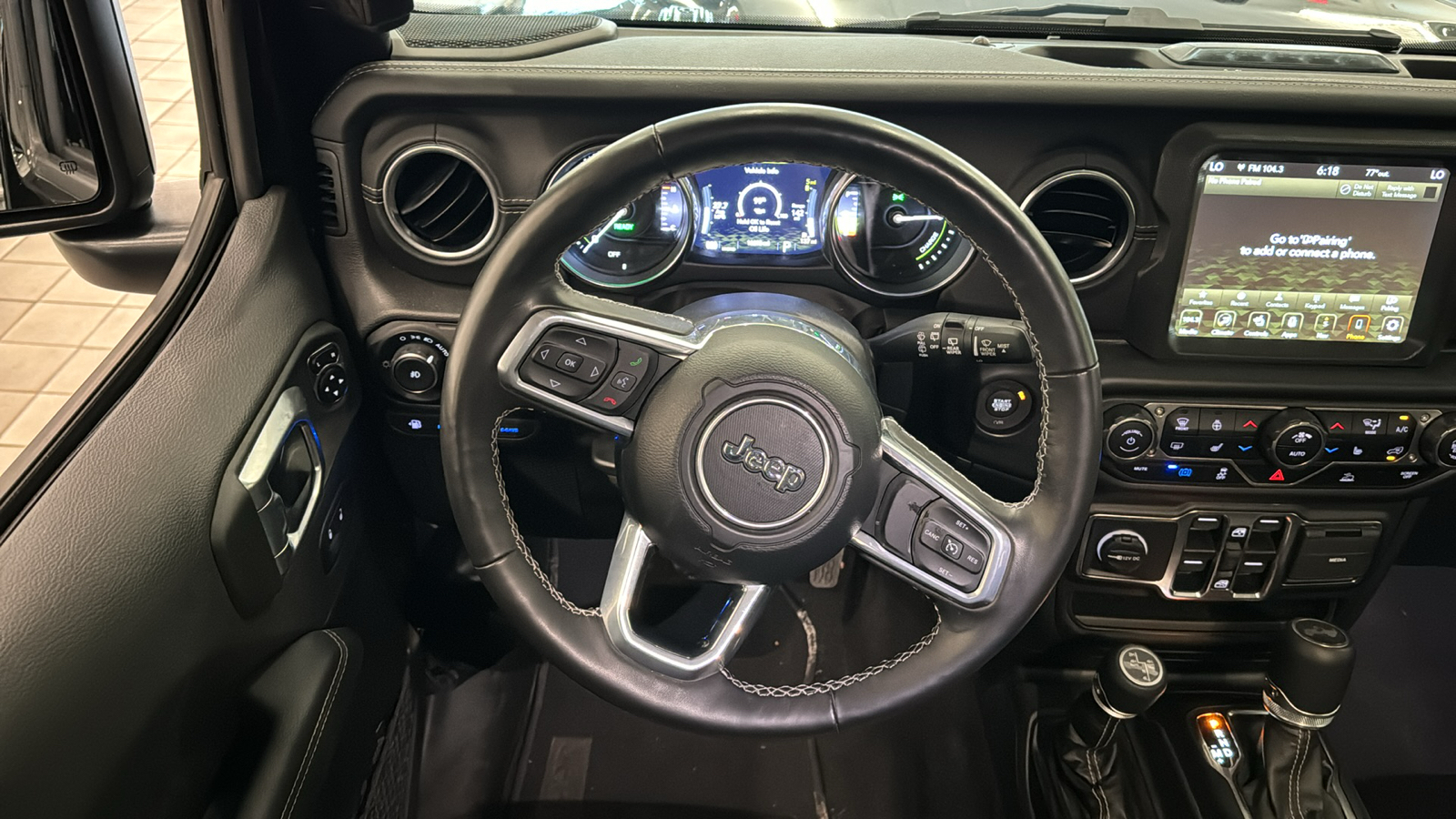 2023 Jeep Wrangler 4xe Sahara 11