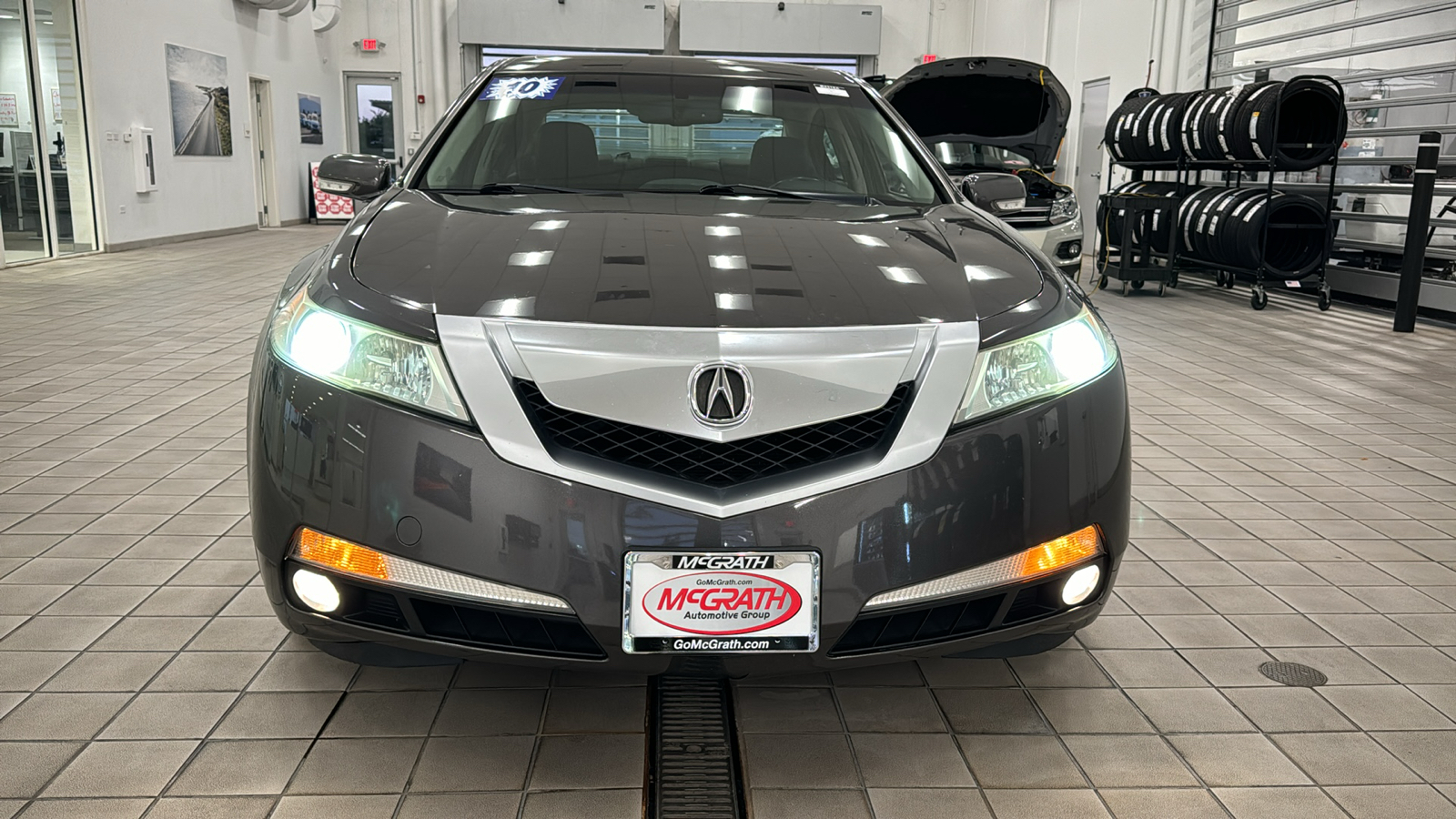 2010 Acura TL Base 9