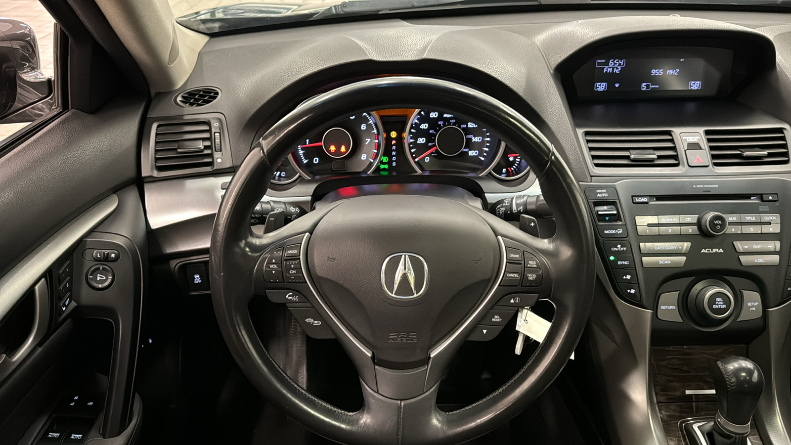 2010 Acura TL Base 11