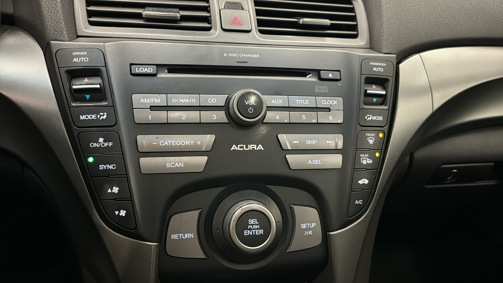 2010 Acura TL Base 16