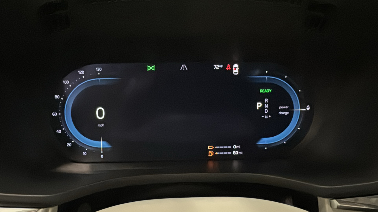 2024 Volvo XC60 Recharge Plug-In Hybrid Plus Dark Theme 15