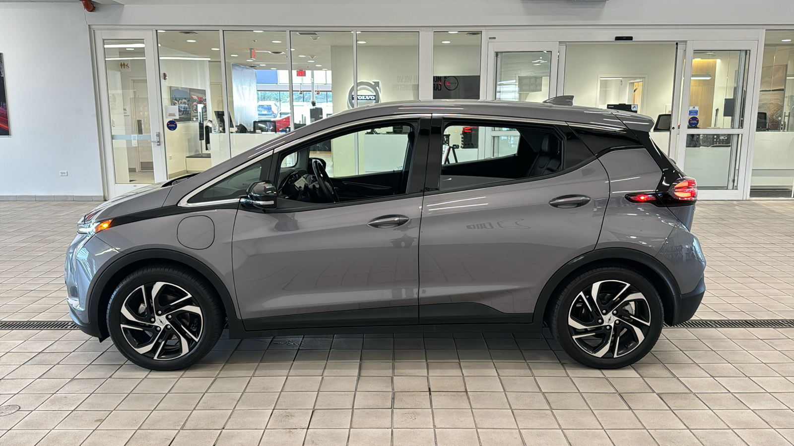 2022 Chevrolet Bolt EV 2LT 7