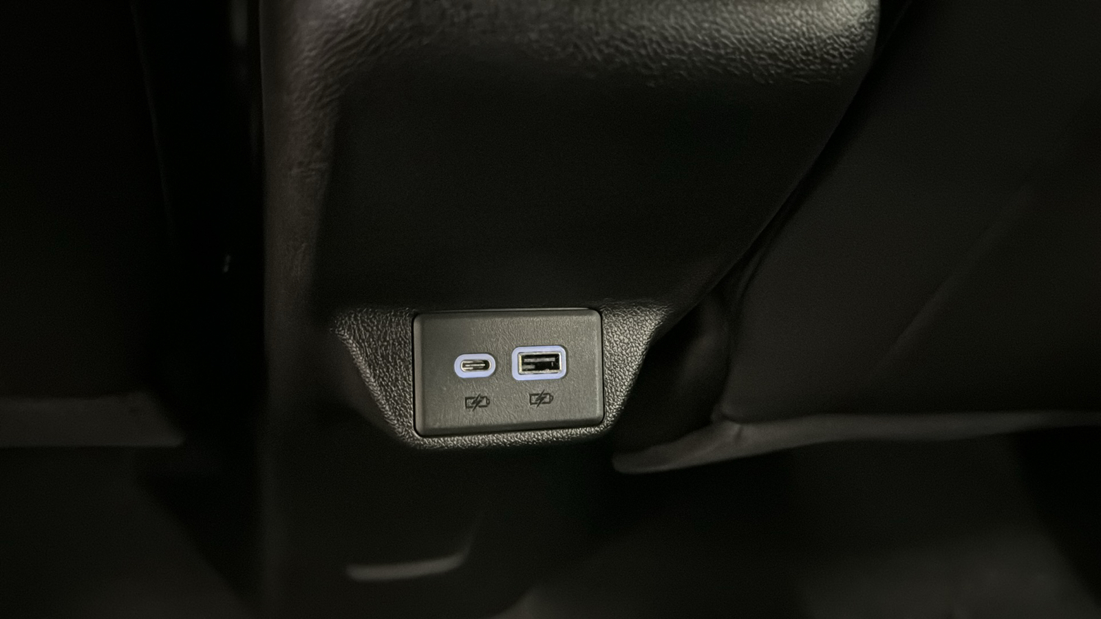 2022 Chevrolet Bolt EV 2LT 27