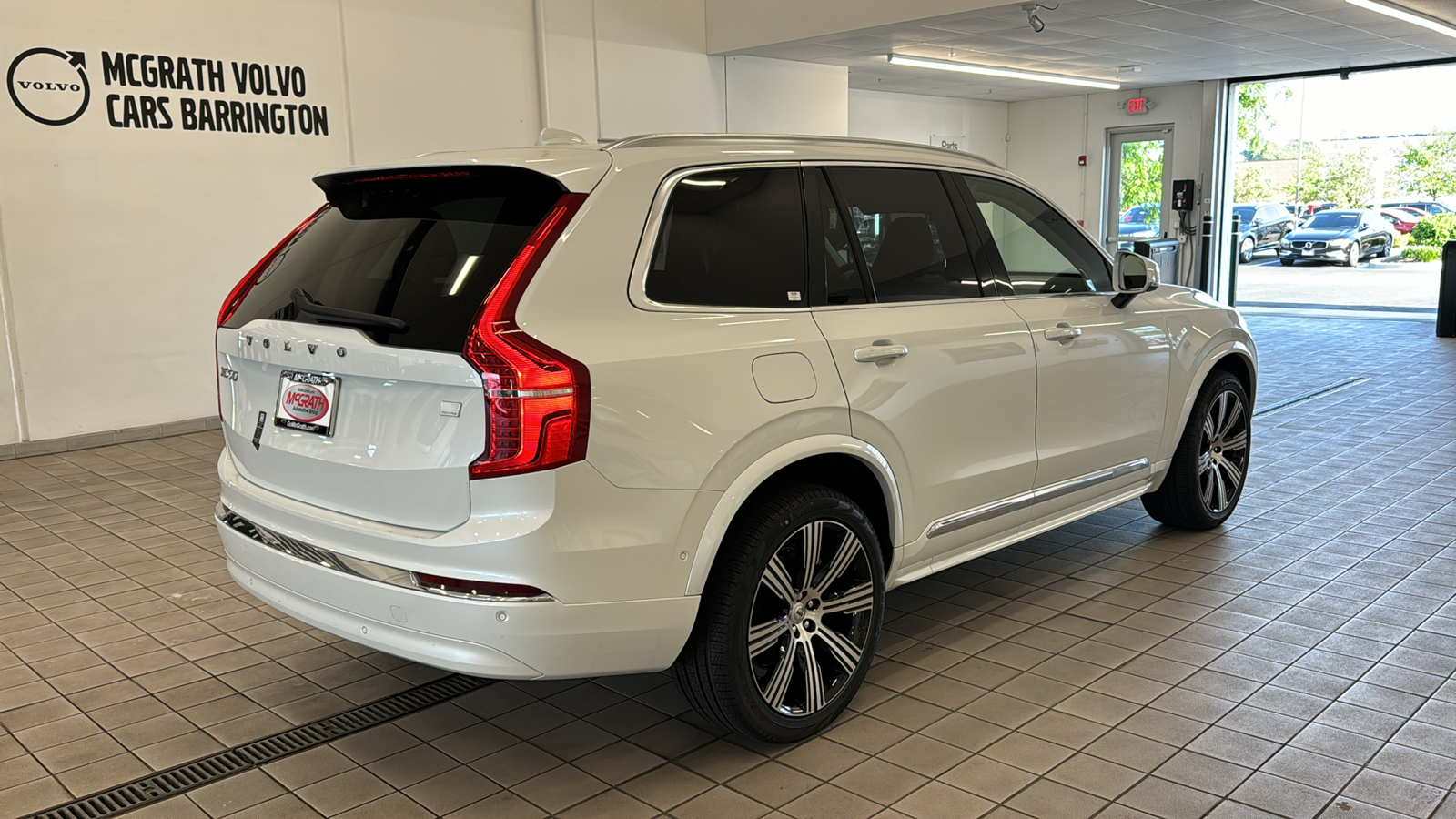 2024 Volvo XC90 Recharge Plug-In Hybrid Plus Bright Theme 5