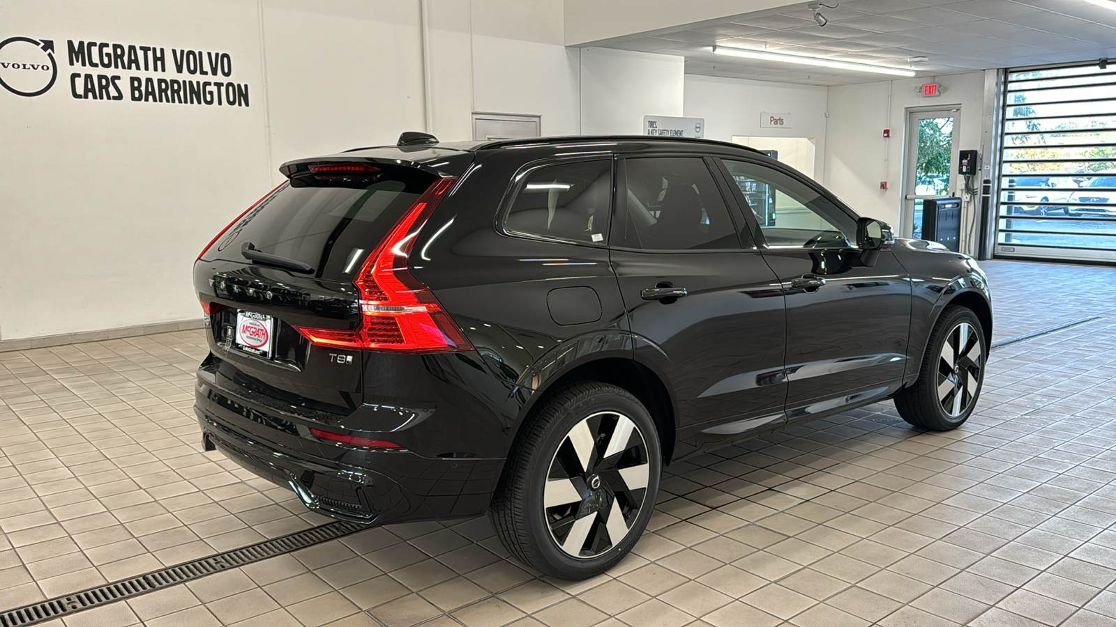 2025 Volvo XC60 Plug-In Hybrid Plus 5