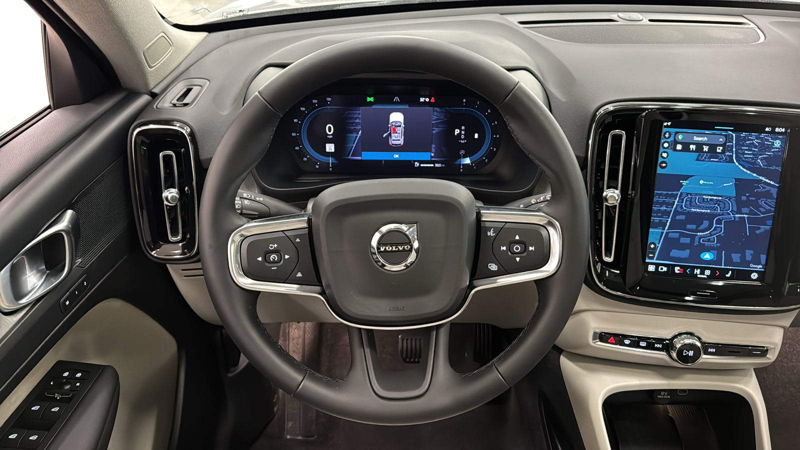 2025 Volvo XC40 Plus Bright Theme 11