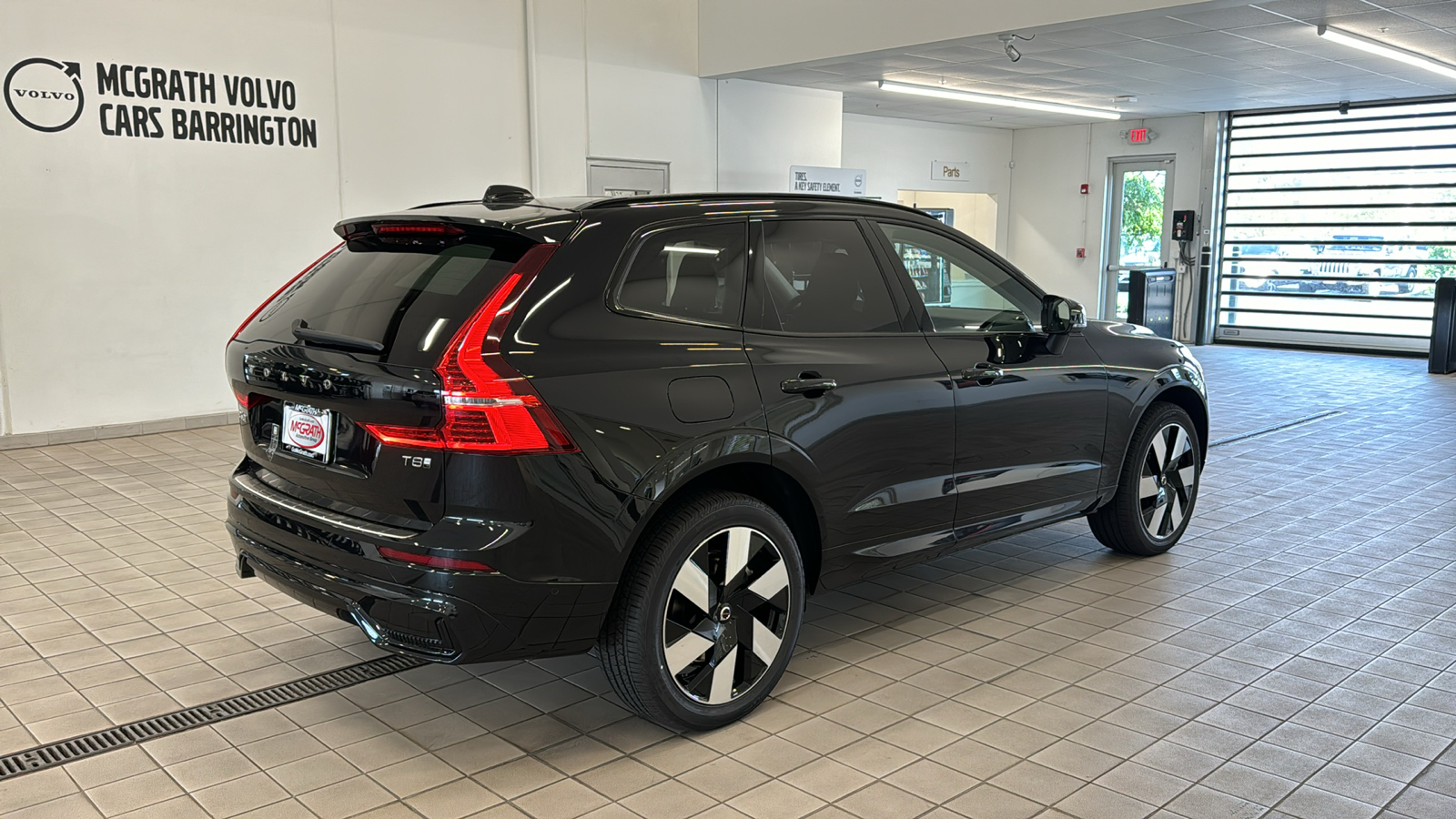 2025 Volvo XC60 Plug-In Hybrid Plus 5