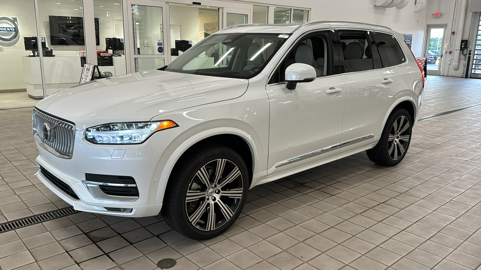 2025 Volvo XC90 Ultra 9