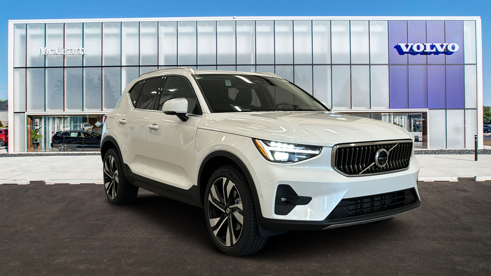 2025 Volvo XC40 Ultra Bright Theme 1