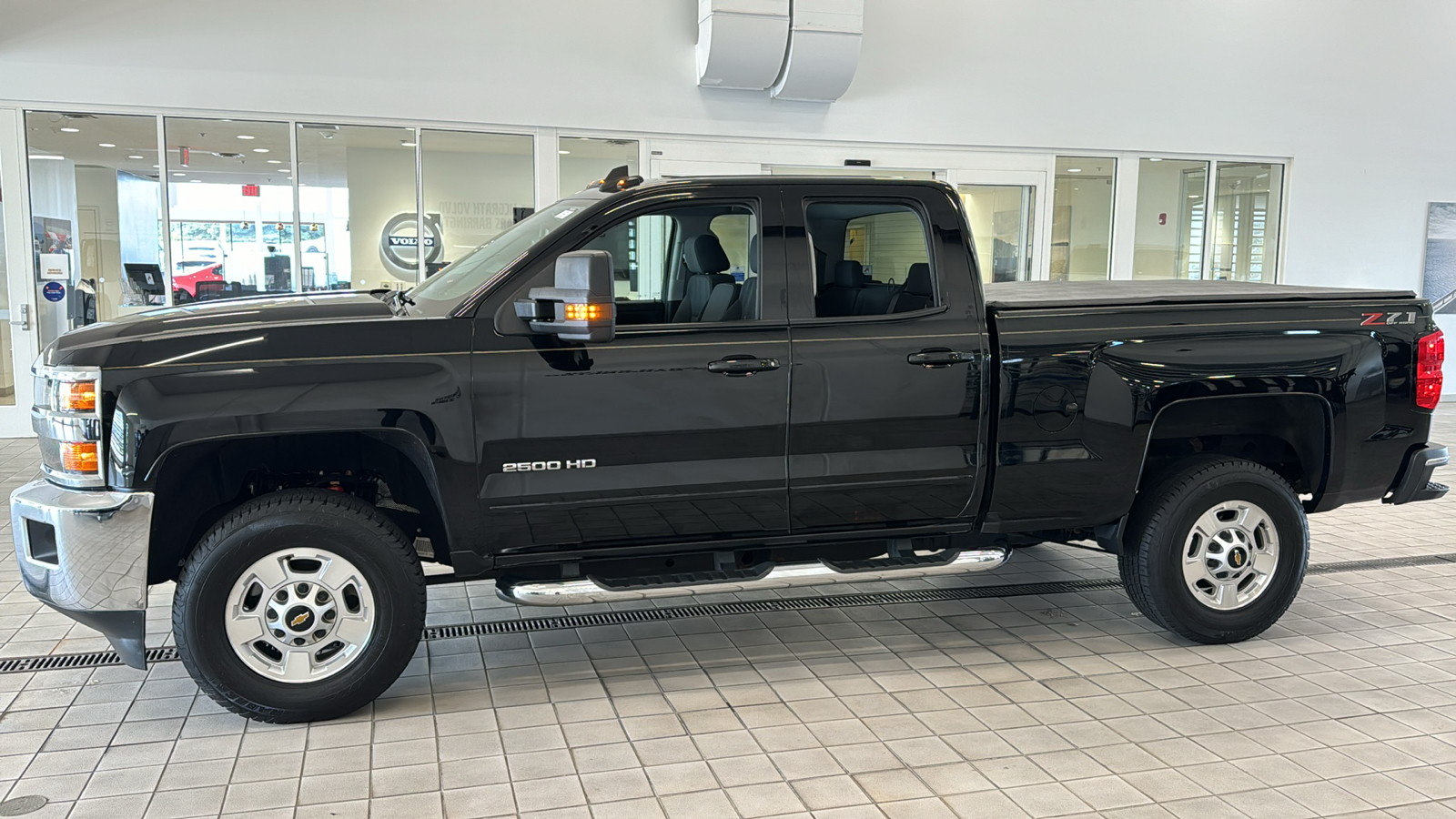 2018 Chevrolet Silverado 2500HD LT 7