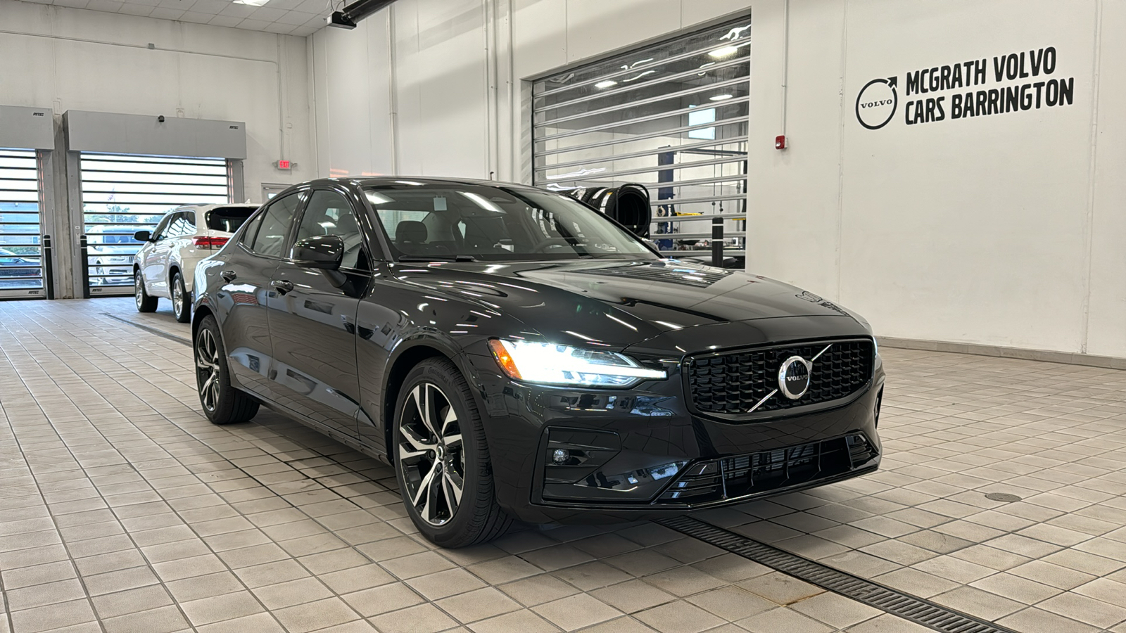 2025 Volvo S60 Plus 3