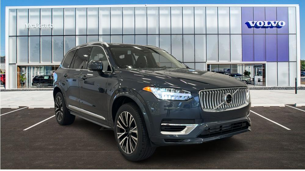 2025 Volvo XC90 Plug-In Hybrid Plus 1