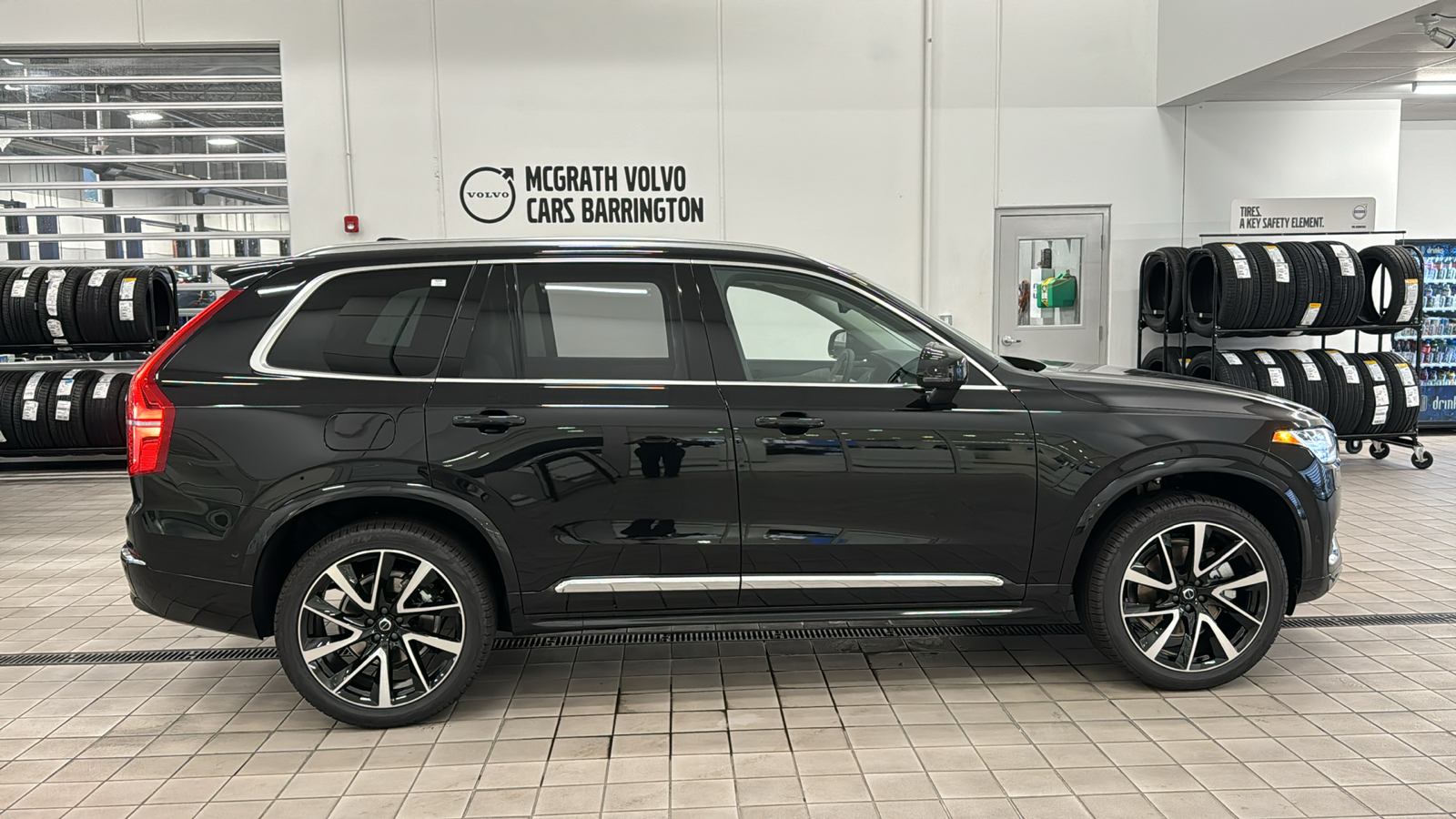 2025 Volvo XC90 Plus 3