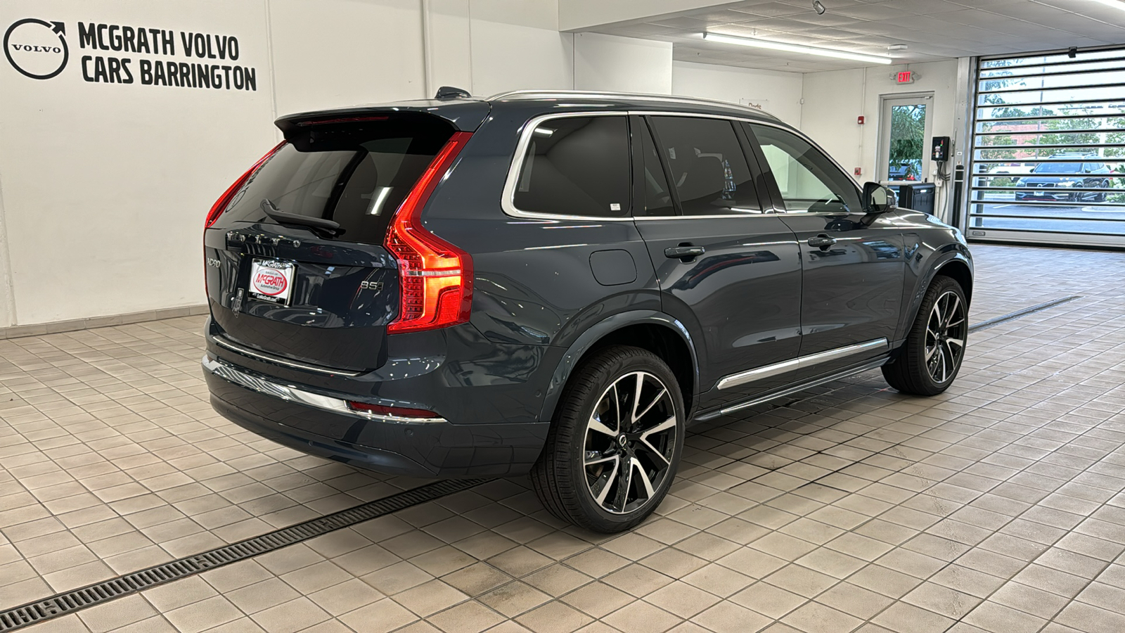 2025 Volvo XC90 Plus 4