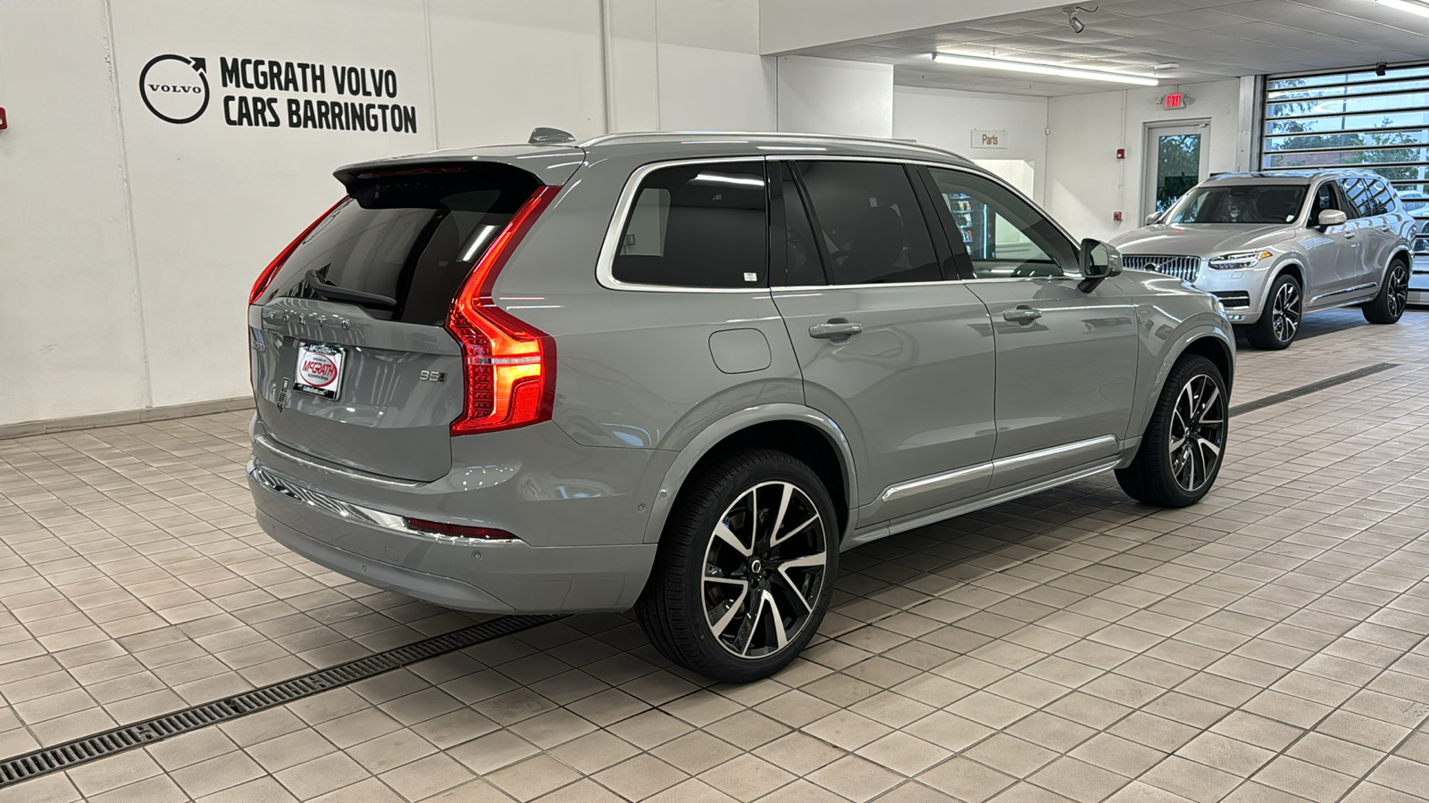 2025 Volvo XC90 Plus 4