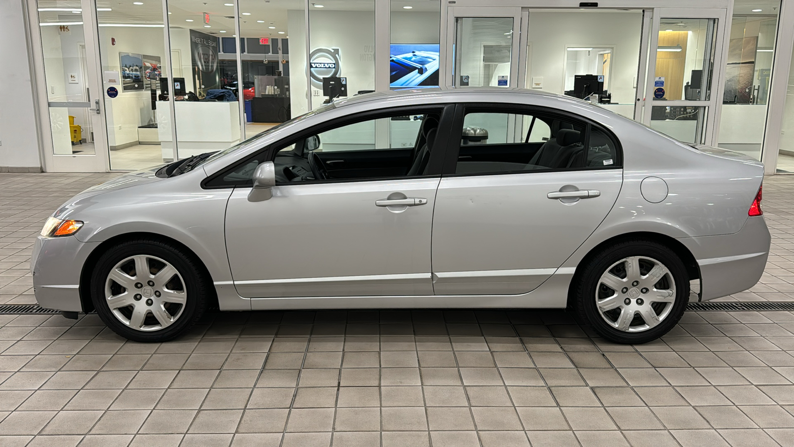 2010 Honda Civic Sdn LX 7