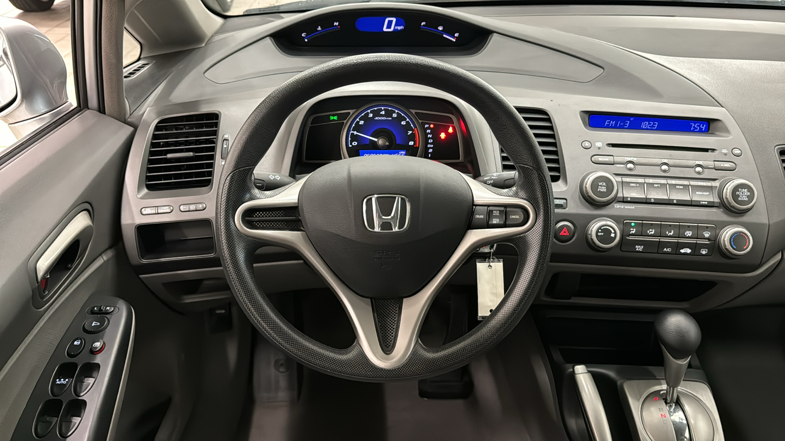 2010 Honda Civic Sdn LX 11