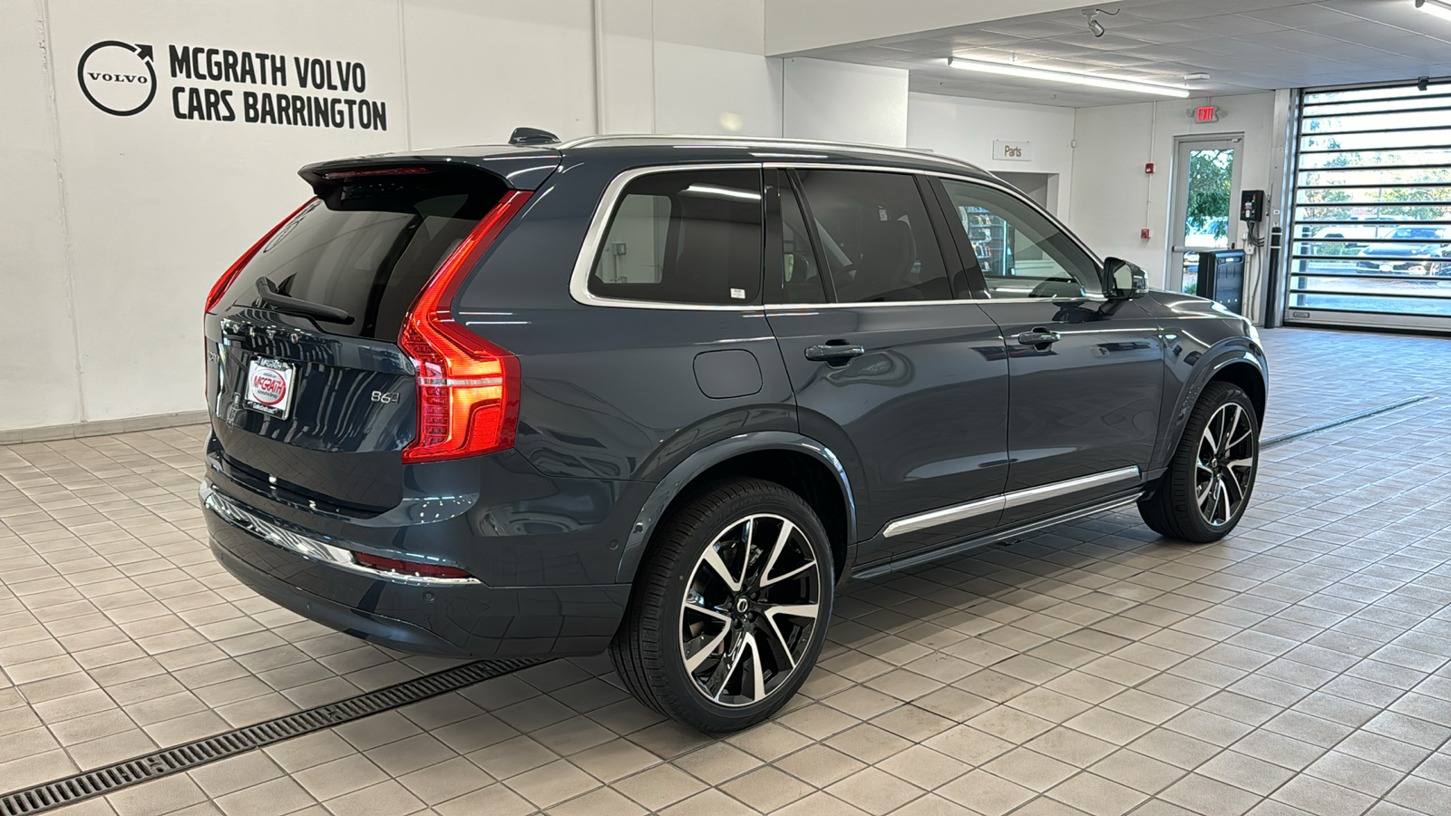 2025 Volvo XC90 Plus 4