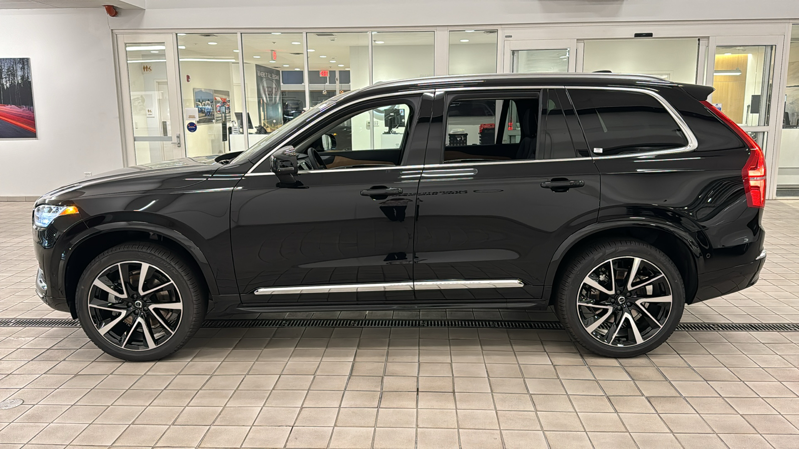 2025 Volvo XC90 Plus 7