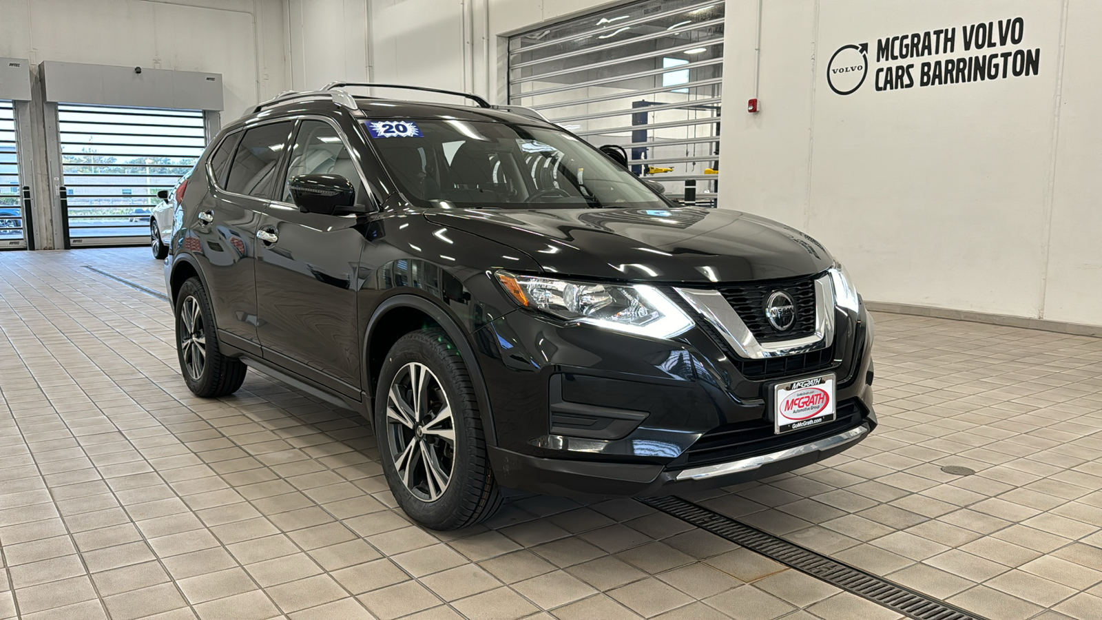 2020 Nissan Rogue SV 2