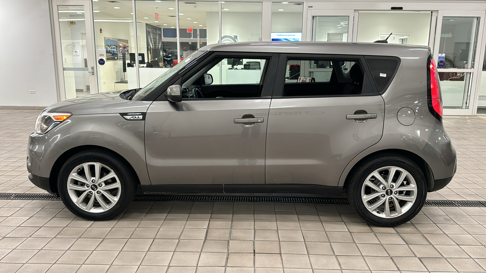 2018 Kia Soul + 7