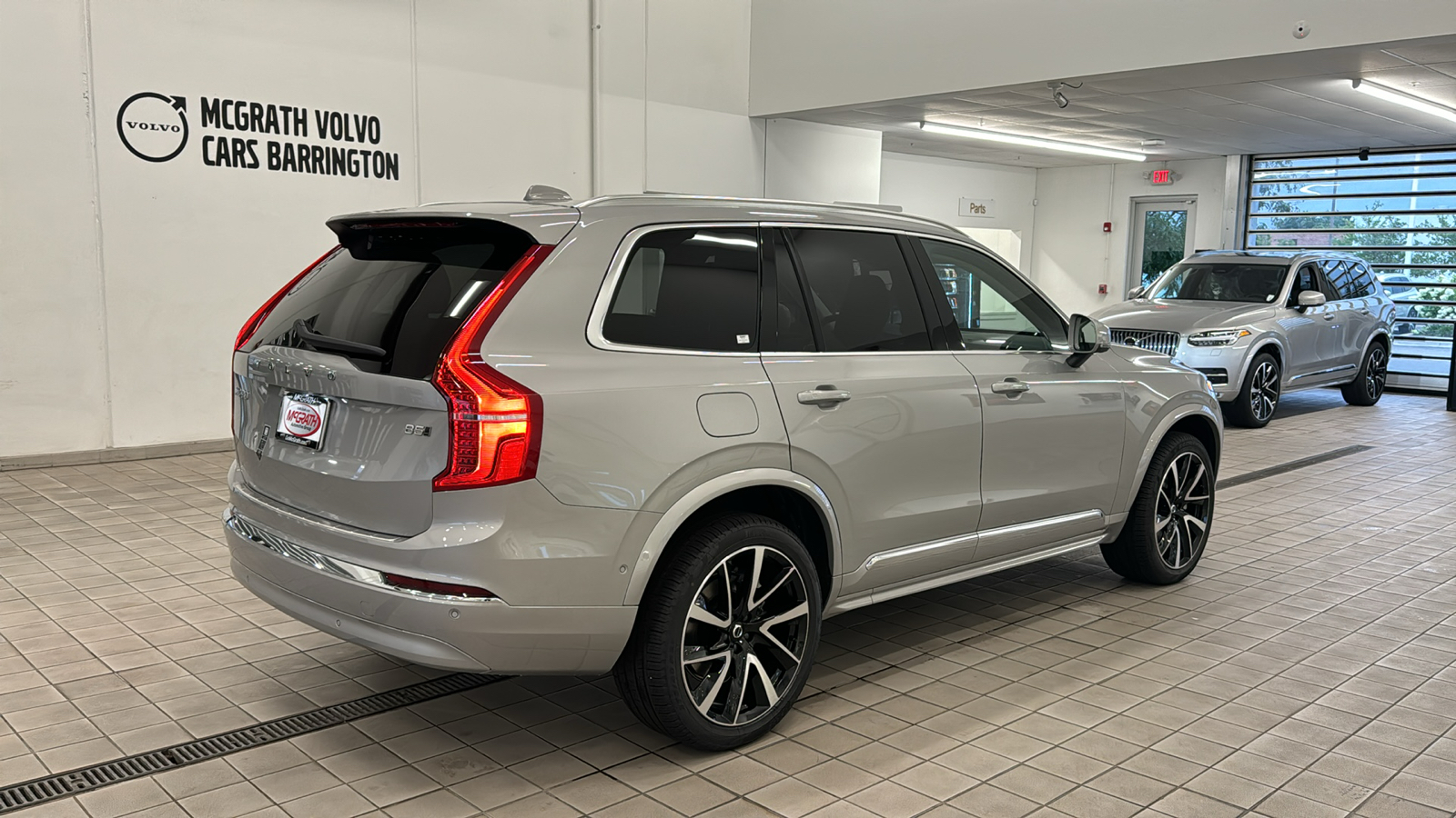 2025 Volvo XC90 Plus 4