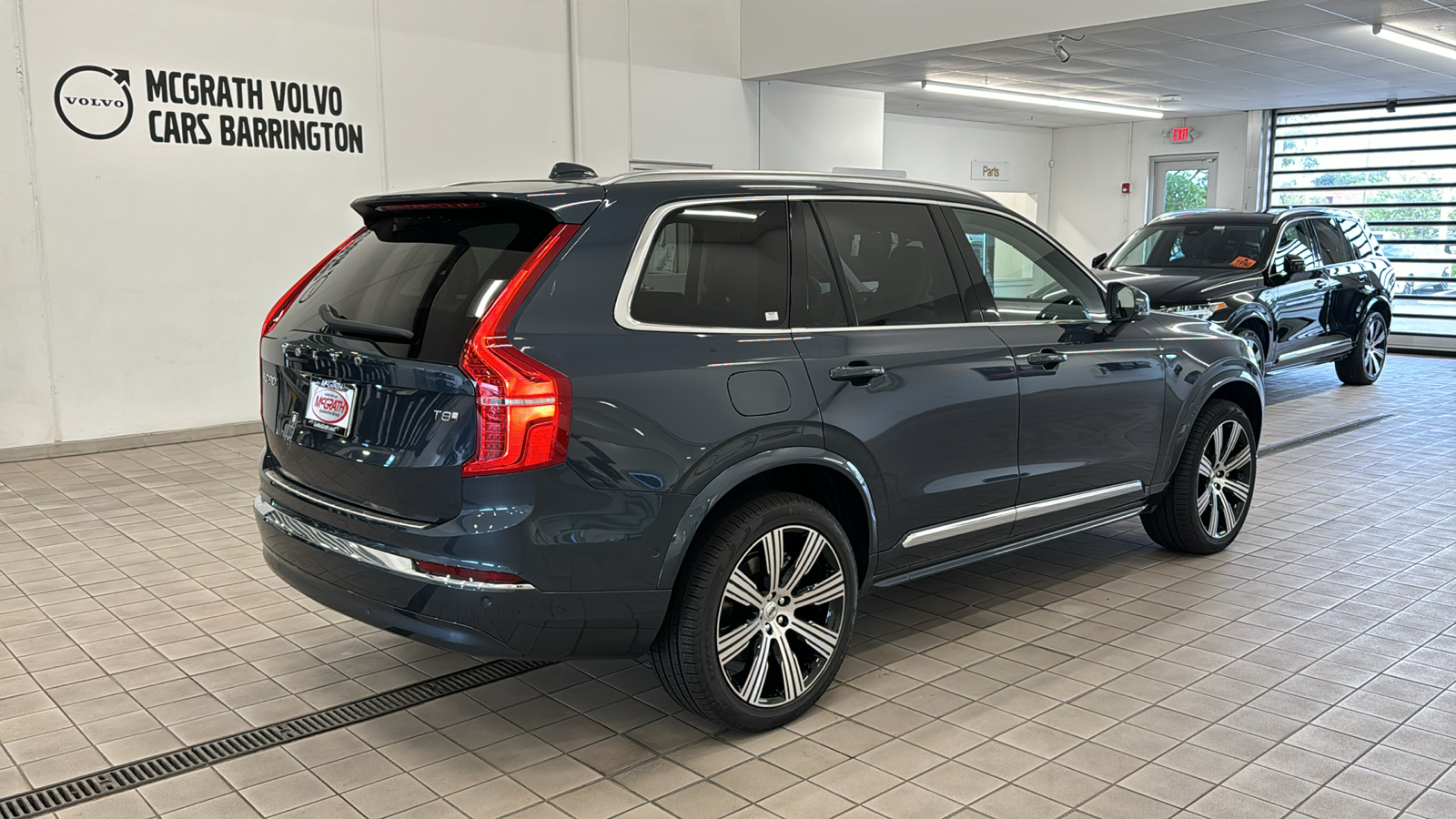 2025 Volvo XC90 Plug-In Hybrid Plus 4