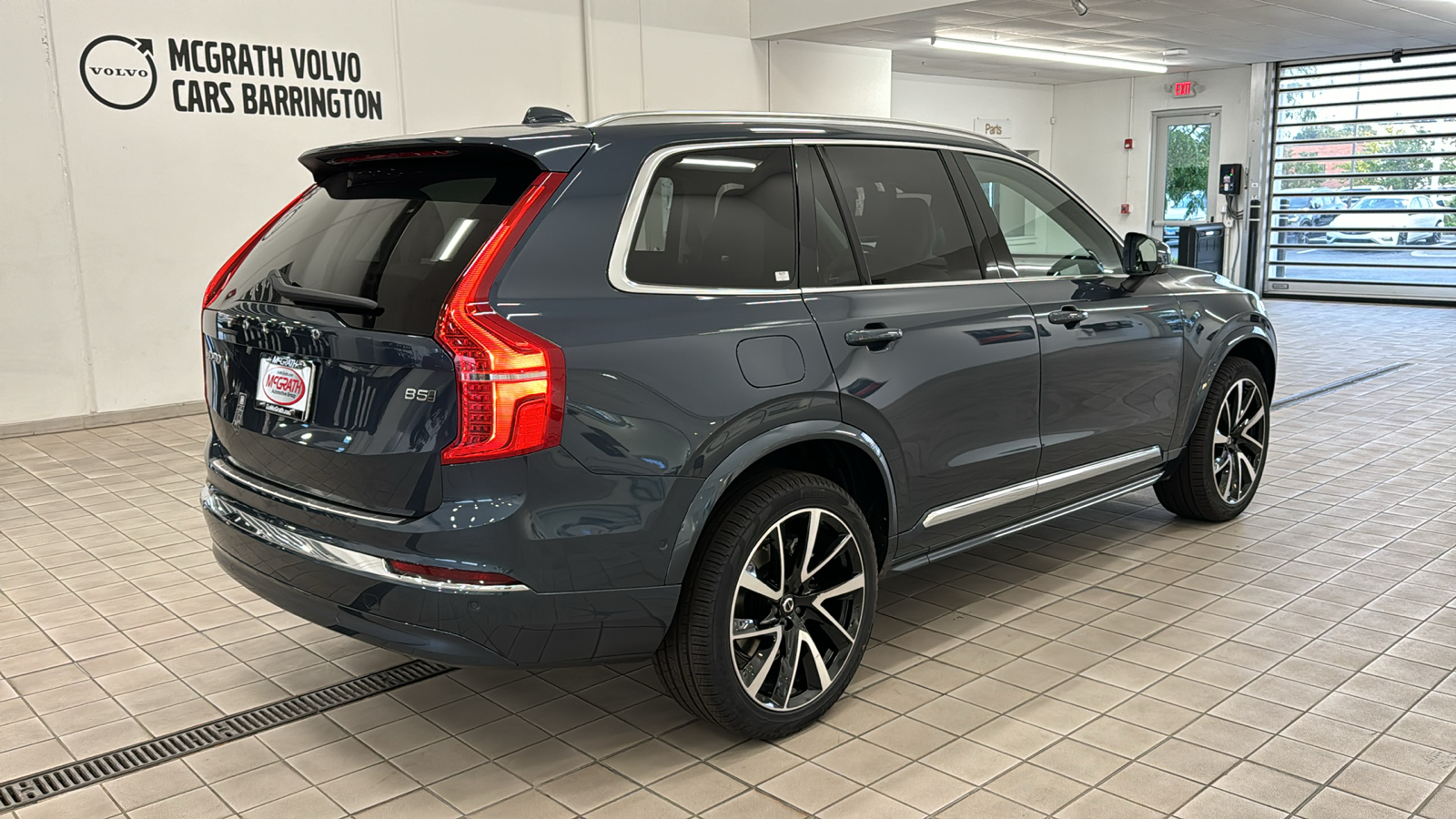 2025 Volvo XC90 Plus 4