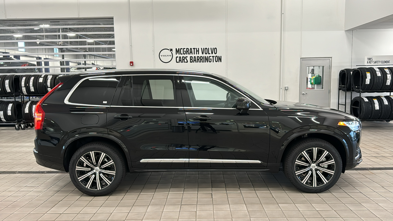 2025 Volvo XC90 Core 3