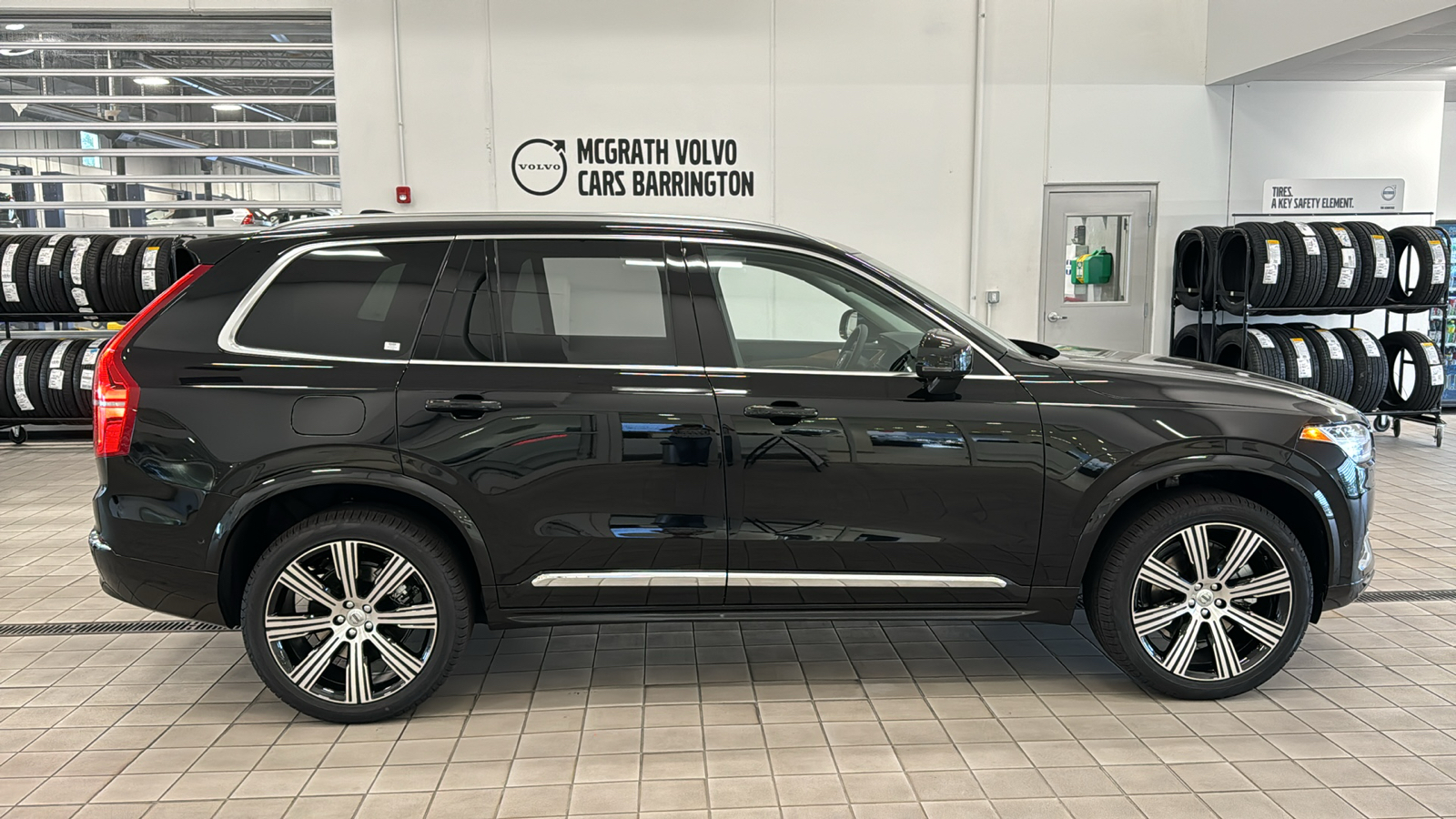 2025 Volvo XC90 Plus 3