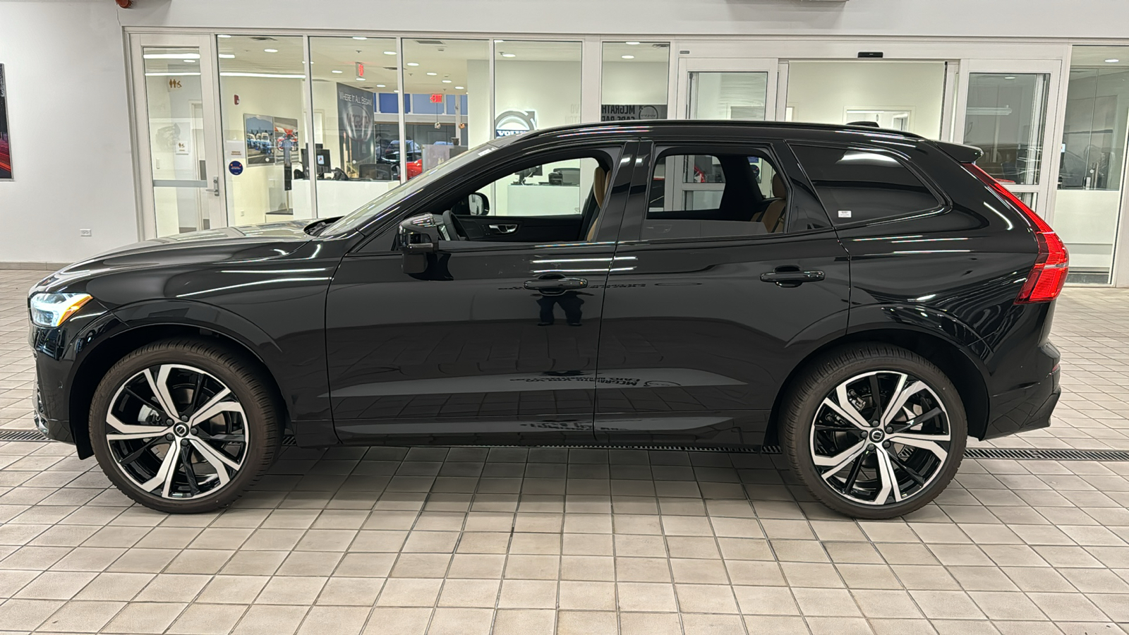 2025 Volvo XC60 Ultra 7