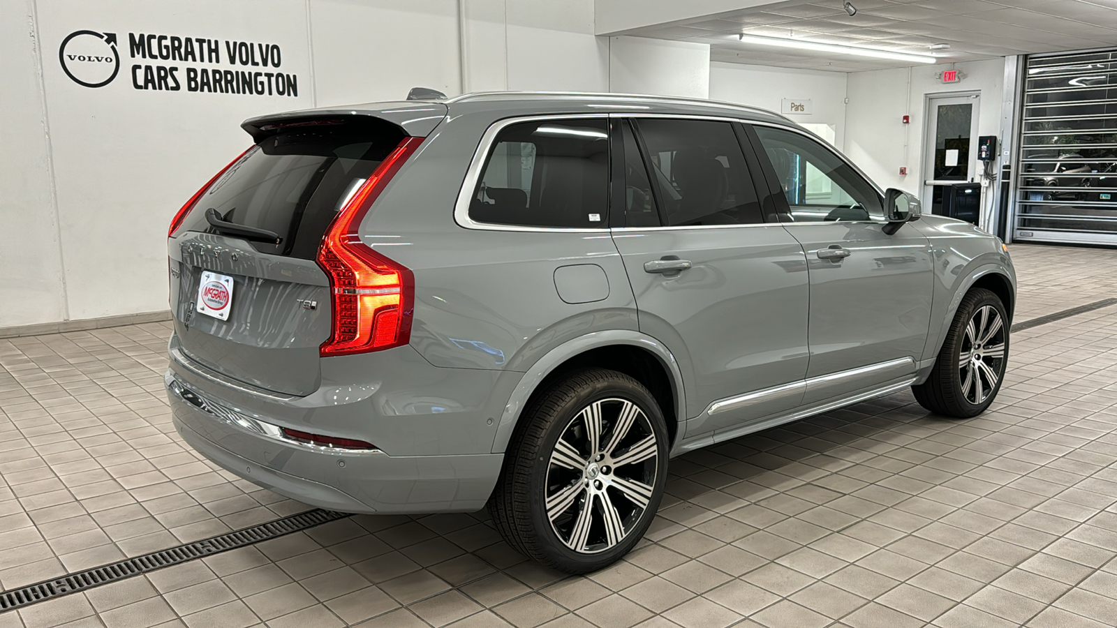 2025 Volvo XC90 Plug-In Hybrid Ultra 4