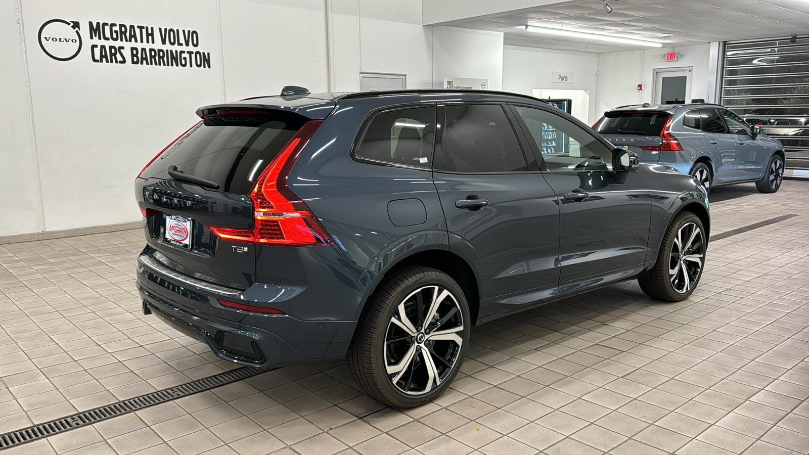 2025 Volvo XC60 Plug-In Hybrid Ultra 4