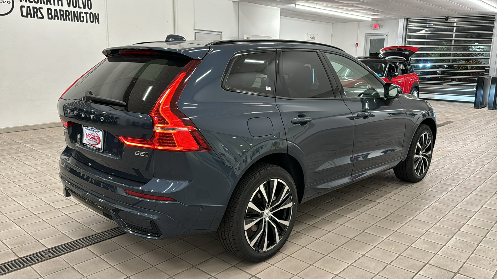 2025 Volvo XC60 Plus 4