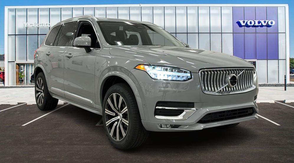 2025 Volvo XC90 Plus 1