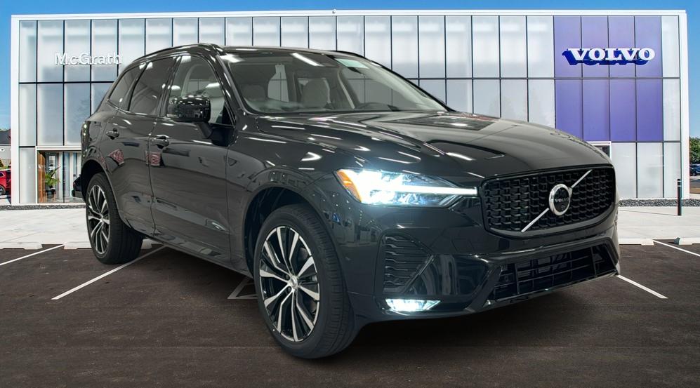 2025 Volvo XC60 Plus 1